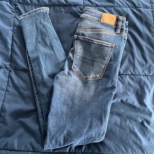 American Eagle High Waist Stretch Skinny Jeans with Rips